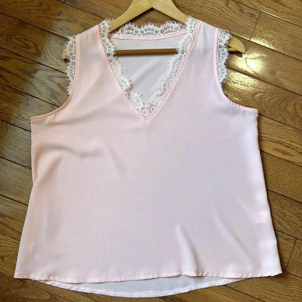 Blencot Lace Trim V Neck Sleeveless Blouse - Picture 2 of 10